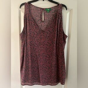 Dip Black and Red Relaxed Sleeveless Tank Top